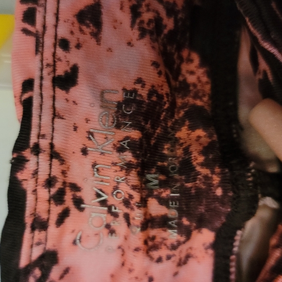 Calvin Klein performance Medium workout capris - Picture 3 of 3